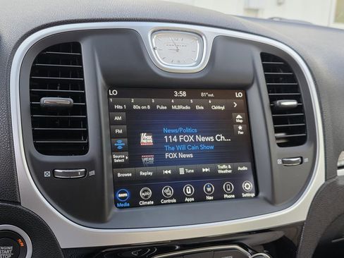 Used 2023 Chrysler 300 Touring L w/ Popular Equipment Group image 20