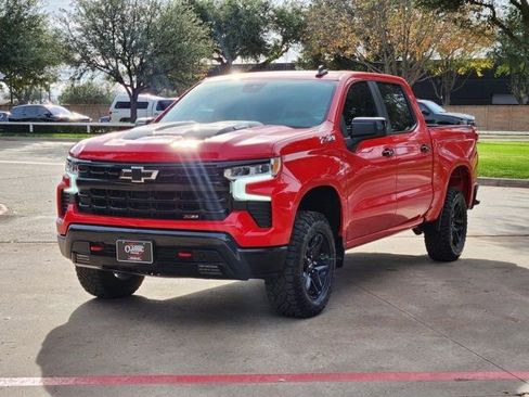 Used 2023 Chevrolet Silverado 1500 LT Trail Boss image 11