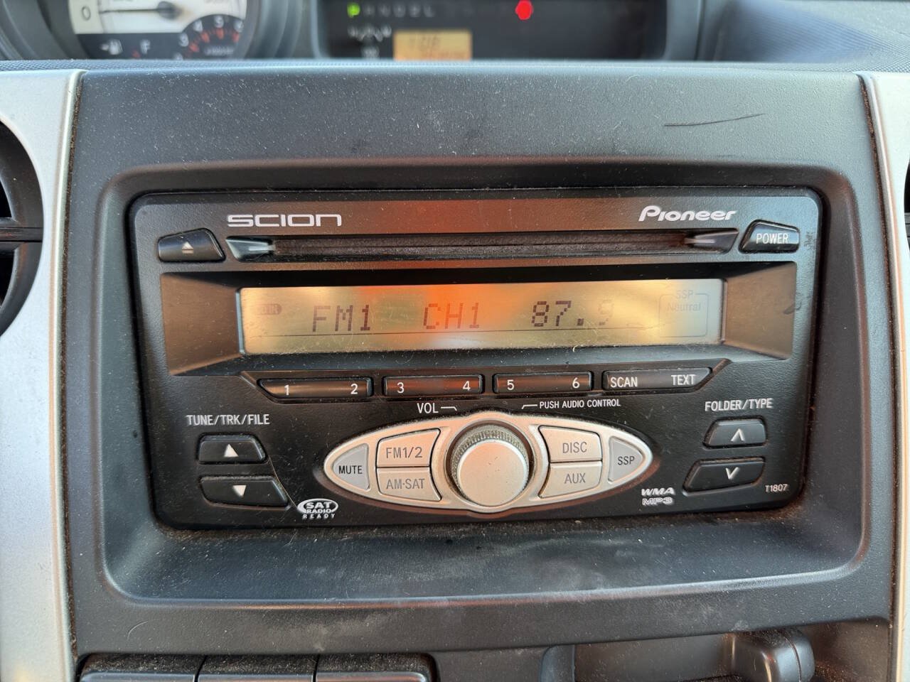 Used 2006 Scion xB FWD image 34