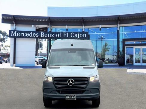 New 2024 Mercedes-Benz Sprinter 2500 image 2