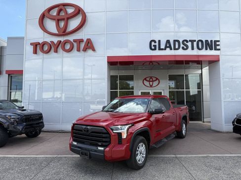 Used 2023 Toyota Tundra SR5 w/ SR5 Premium Package AWD/4WD image 1