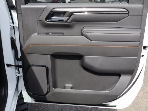New 2026 GMC Sierra 2500 AT4 w/ AT4 Premium Plus Package AWD/4WD image 24