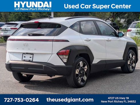 Certified 2024 Hyundai Kona SEL FWD image 5