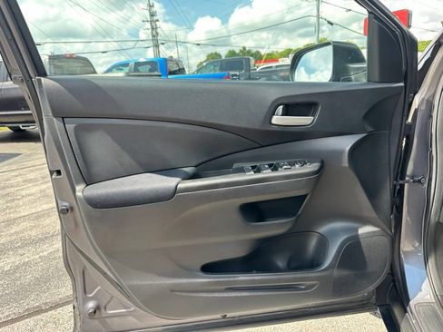 Used 2016 Honda CR-V LX image 13