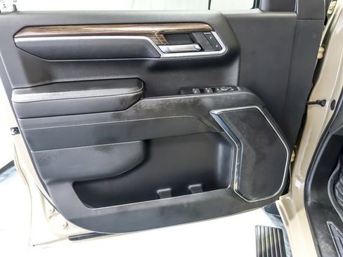 Certified 2023 Chevrolet Silverado 1500 LT Trail Boss w/ LPO, Dark Essentials Package AWD/4WD image 25