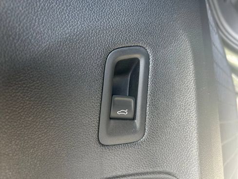 New 2026 Volkswagen Atlas SE FWD image 51