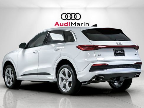New 2025 Audi Q5 Premium Plus image 3