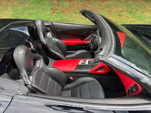 Used 2014 Chevrolet Corvette Stingray Convertible w/ 3LT Preferred Equipment Group RWD image 9
