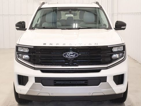 New 2026 Ford Expedition Platinum AWD/4WD image 4