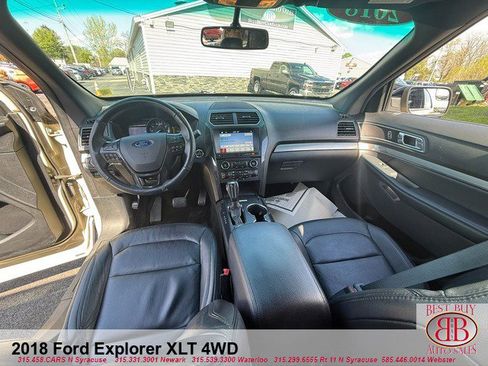 Used 2018 Ford Explorer XLT w/ Equipment Group 202A AWD/4WD image 16