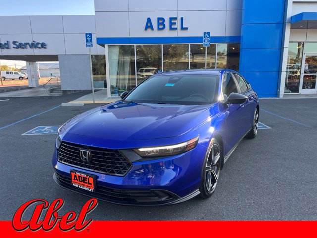 Used 2025 Honda Accord Sport image 1