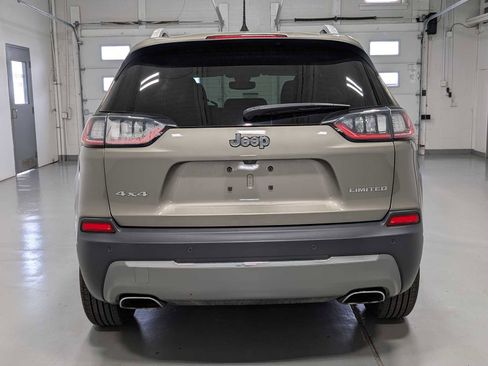 Used 2019 Jeep Cherokee Limited AWD/4WD image 10