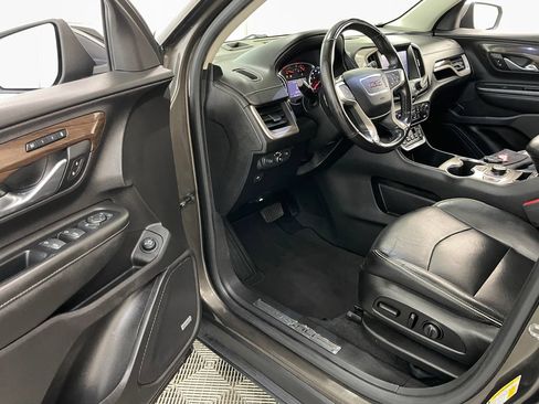 Used 2019 GMC Terrain Denali w/ Advanced Safety Package AWD/4WD image 25