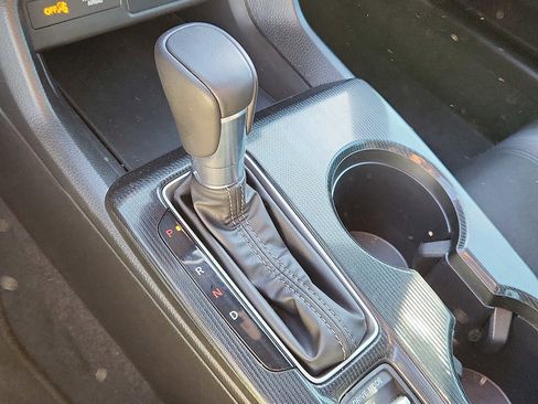 Certified 2025 Honda Civic Sport image 13