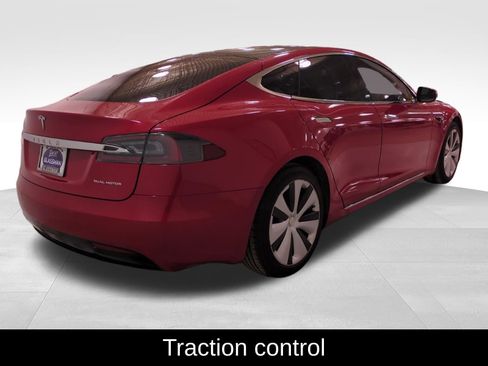 Used 2020 Tesla Model S Long Range image 4