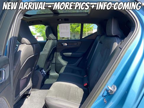 Used 2023 Volvo XC40 Recharge Plus AWD/4WD image 5