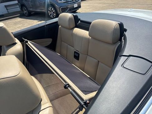 Used 2012 BMW 128i Convertible w/ Premium Pkg RWD image 11