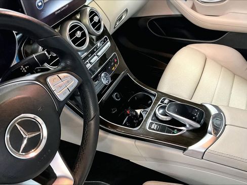Used 2017 Mercedes-Benz C 300 4MATIC Cabriolet image 15