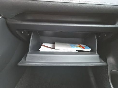 Used 2024 Toyota RAV4 XLE image 26