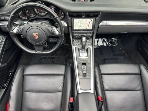 Used 2014 Porsche 911 Turbo image 6