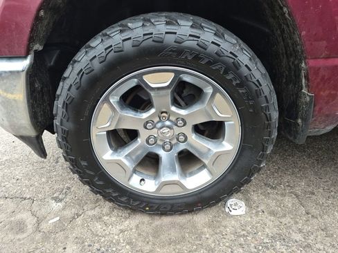 Used 2019 RAM 1500 Big Horn image 4