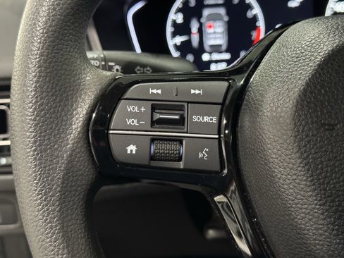 Used 2023 Honda Civic LX image 5