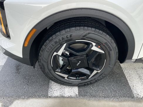 New 2026 Kia Sportage EX image 31