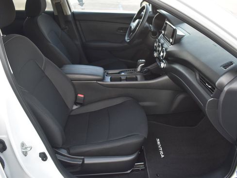 Used 2024 Nissan Sentra S image 52