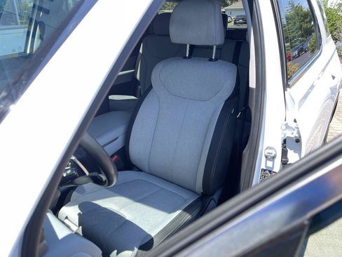 Used 2021 Hyundai Palisade SE AWD/4WD image 13