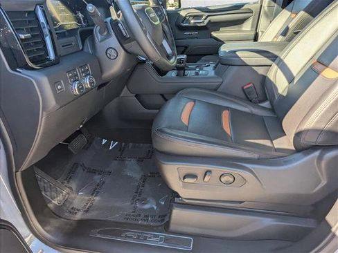 Used 2024 GMC Sierra 1500 AT4 w/ AT4 Premium Package image 16