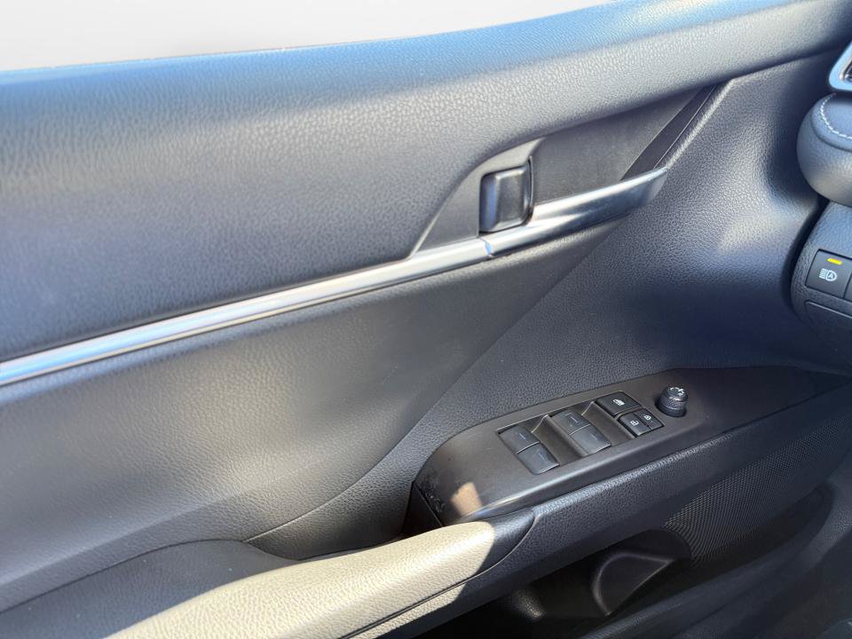 Used 2023 Toyota Camry SE FWD image 36