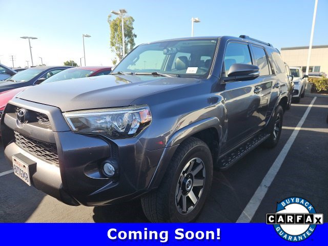 Used 2018 Toyota 4Runner SR5 Premium w/ Convenience Package RWD image 1