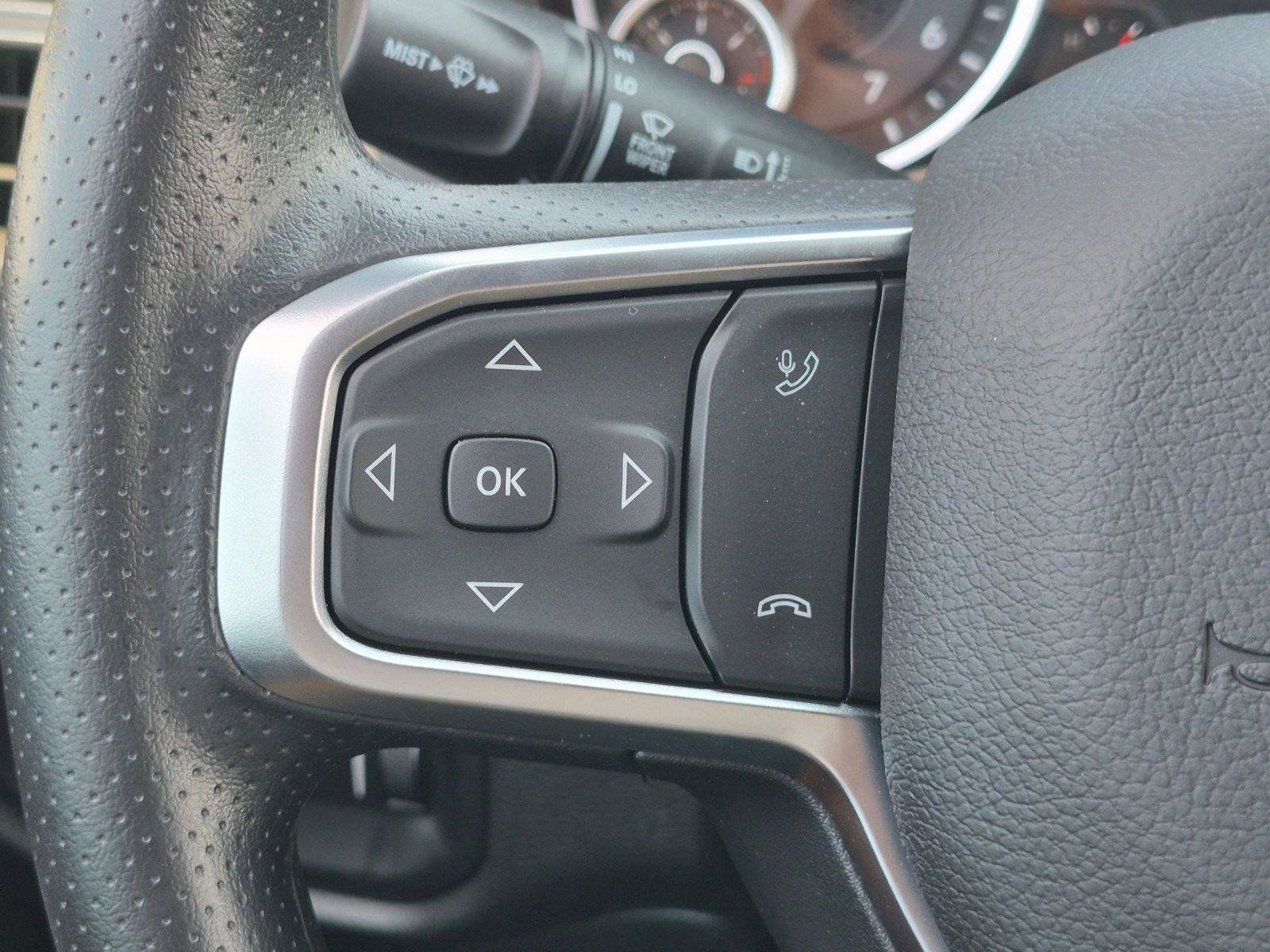 New 2026 RAM 1500 Express AWD/4WD image 19