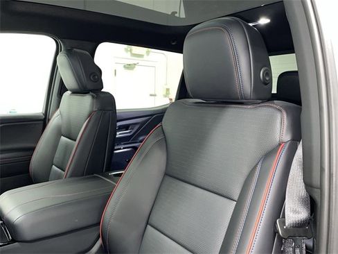 New 2025 Chevrolet Silverado EV RST image 20