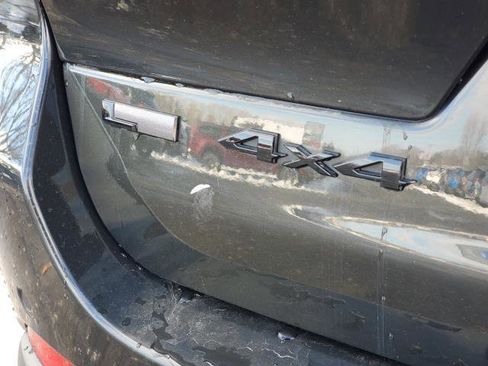 Used 2023 Jeep Grand Cherokee L Limited w/ Black Appearance Package image 32