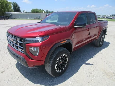 New 2026 GMC Canyon AT4 AWD/4WD image 9