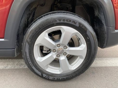 Used 2021 Jeep Compass Latitude FWD image 24