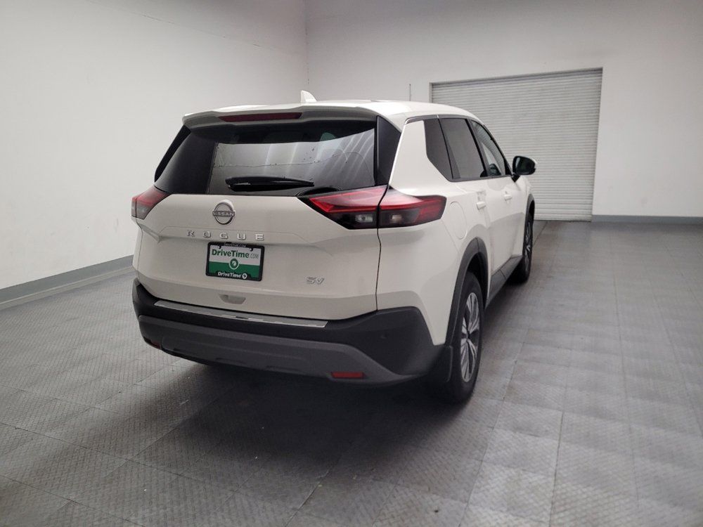 Used 2023 Nissan Rogue SV FWD image 7