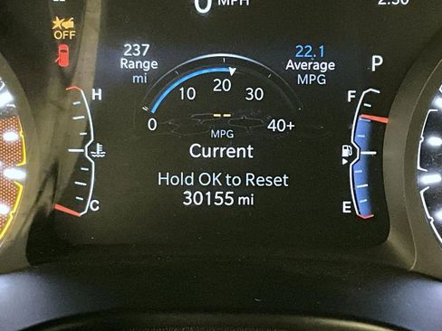 Used 2022 Jeep Compass Limited image 14