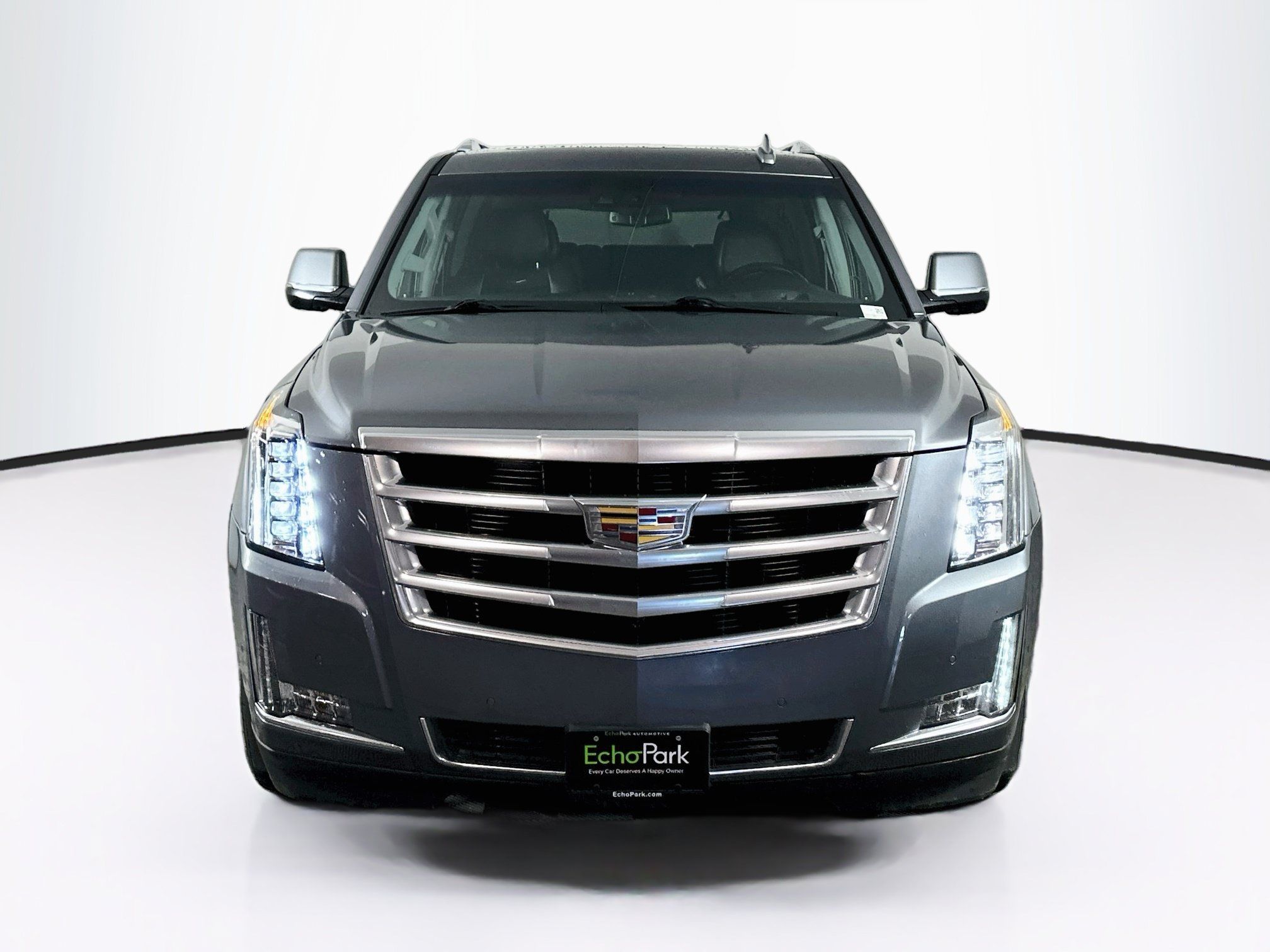 Used 2019 Cadillac Escalade ESV Premium Luxury AWD/4WD image 2
