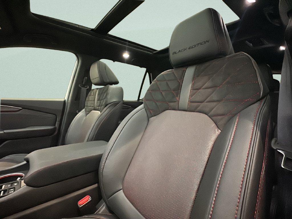 New 2026 Honda Pilot Black Edition image 12