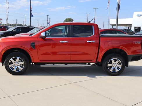 Used 2024 Ford Ranger Lariat w/ FX4 Off-Road Package image 8