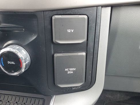 Used 2024 Ford F150 XLT w/ Equipment Group 302A MID image 32