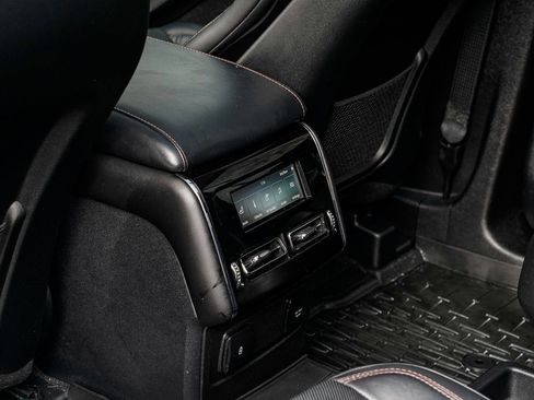 Used 2023 Lincoln Aviator Reserve w/ Equipment Group 201A image 16