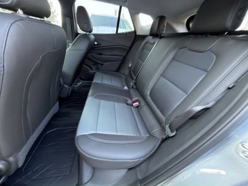 New 2026 Chevrolet Trax LT w/ Driver Confidence Package FWD image 18