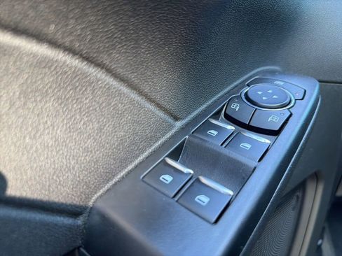 Used 2023 Ford Escape ST-Line Elite image 19