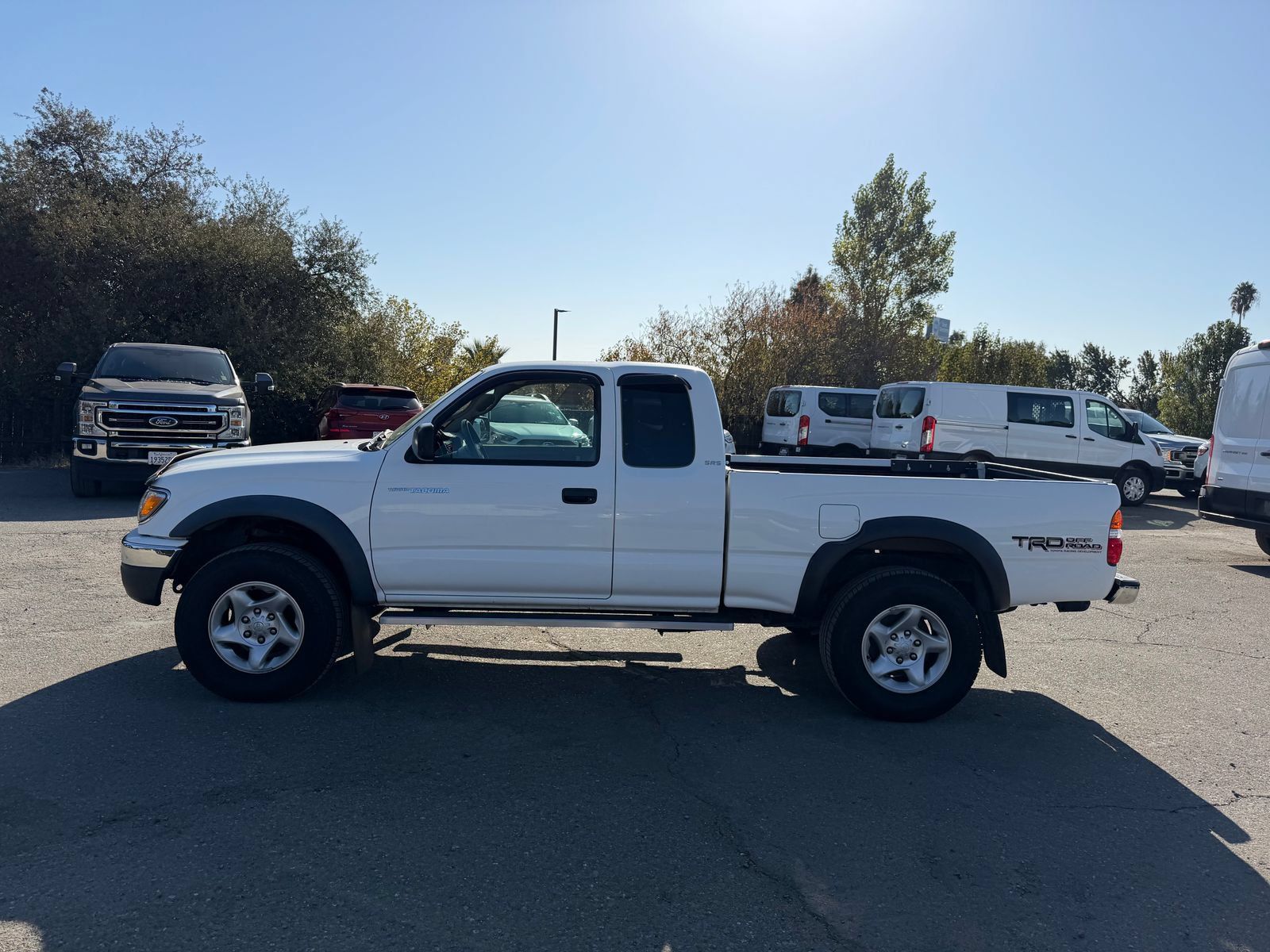 Used 2004 Toyota Tacoma PreRunner RWD image 2