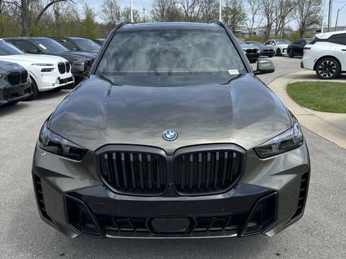 New 2026 BMW X5 xDrive50e AWD/4WD image 3