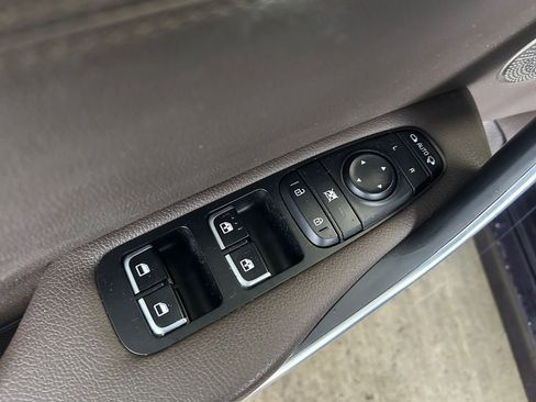 Used 2020 Kia Stinger GT image 23