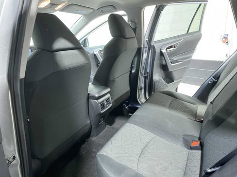 Used 2020 Toyota RAV4 XLE w/ All Weather Liner Package AWD/4WD image 12